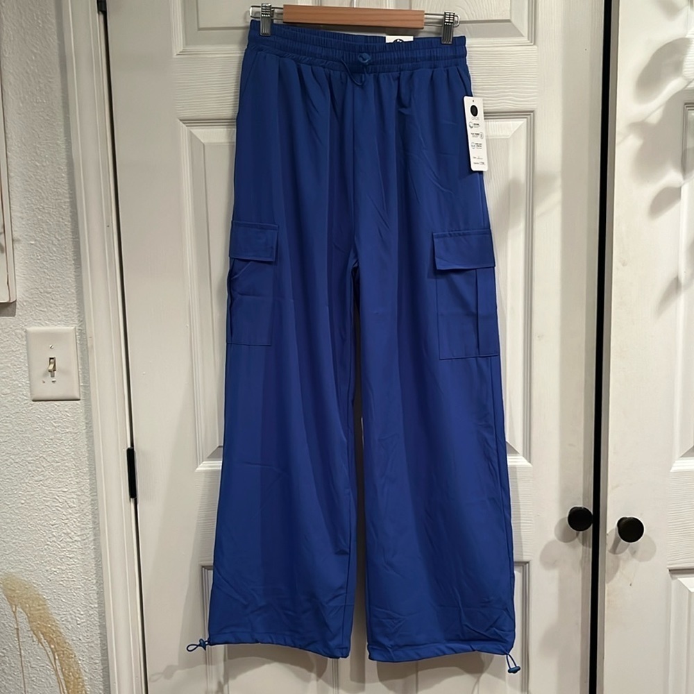 0 to 5 brand size L elastic waist cargo pants- NWT